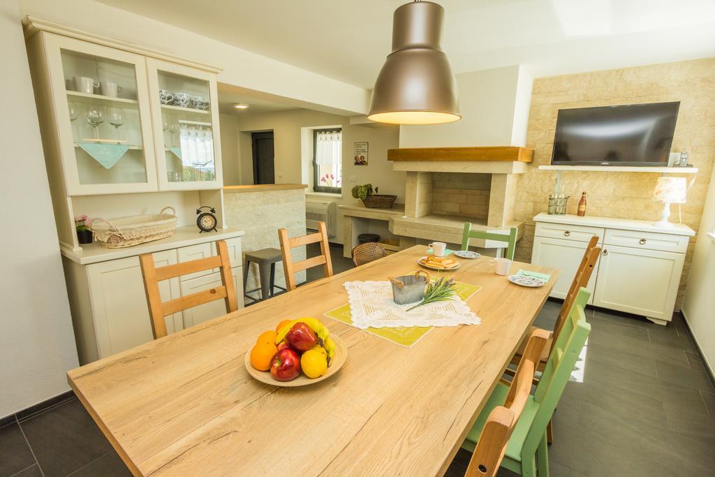Villa Manus - Boutique Apartments Lovran Ngoại thất bức ảnh